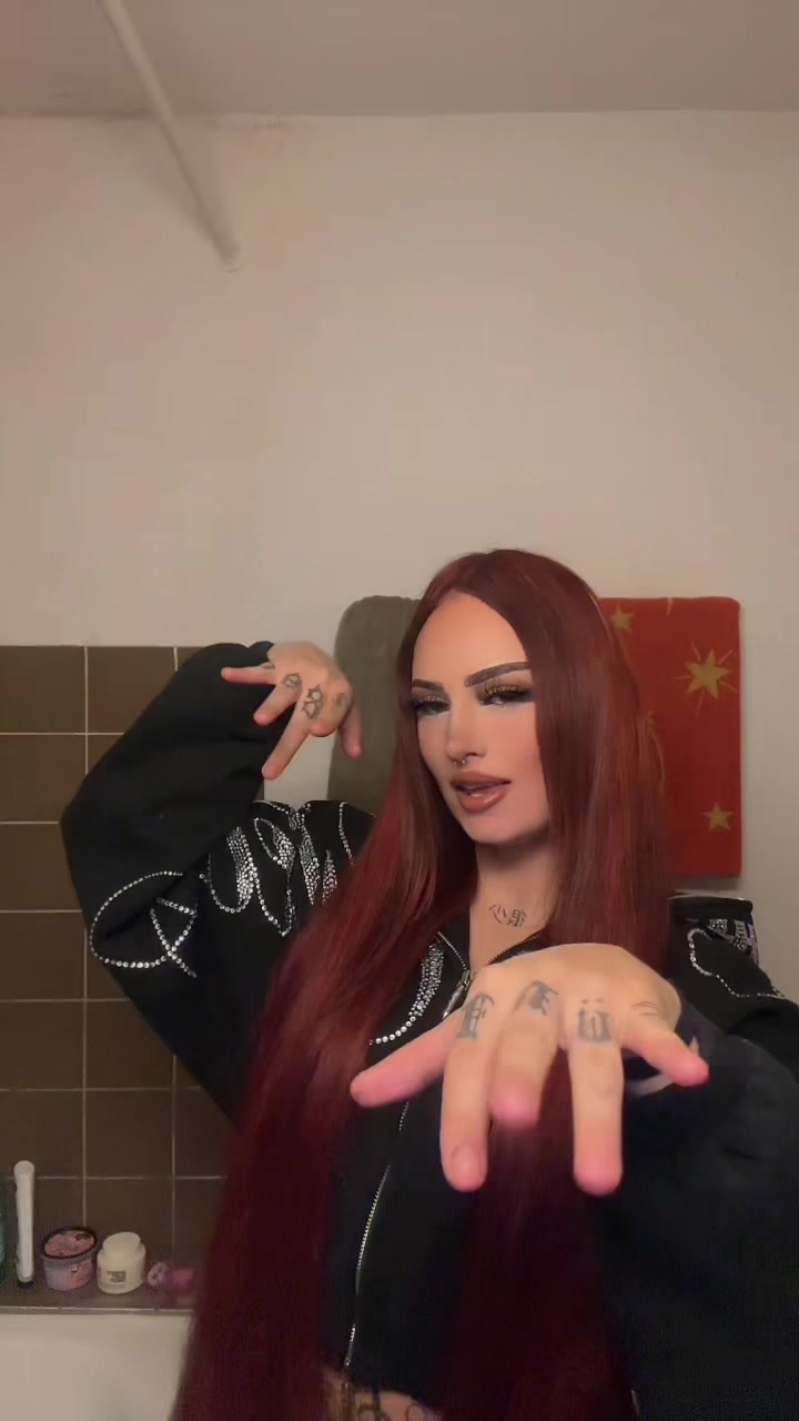 @Badgal🩷