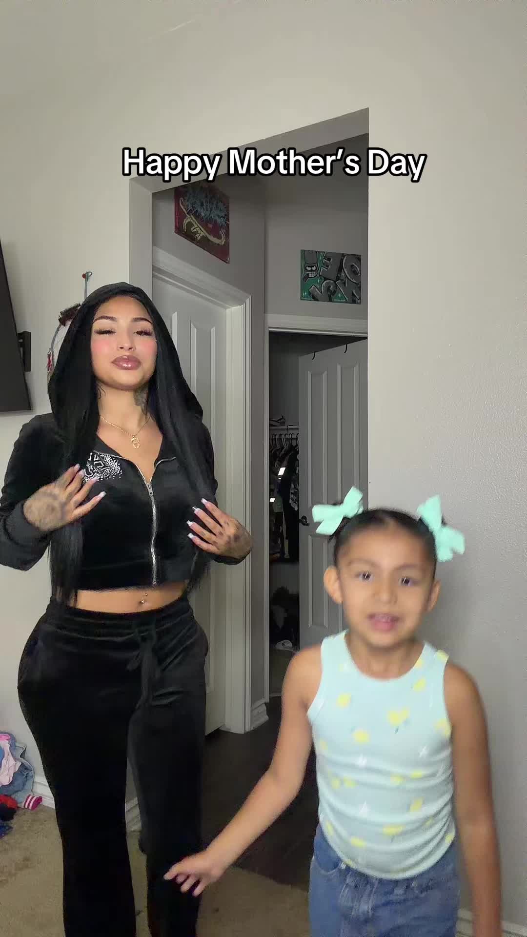 @Playgirllove