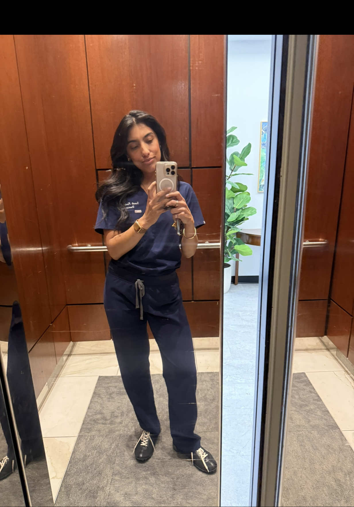 @Doctor Sonali | Dermatology