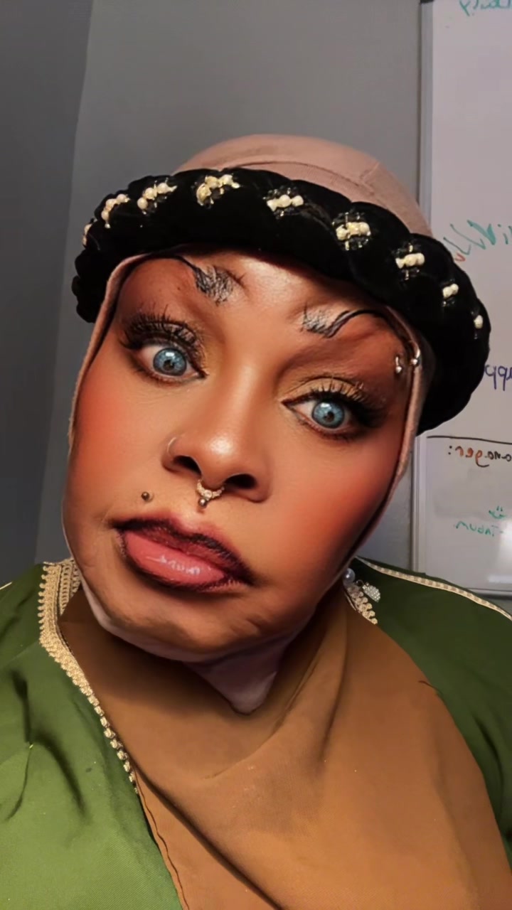 @Ebonysingagain