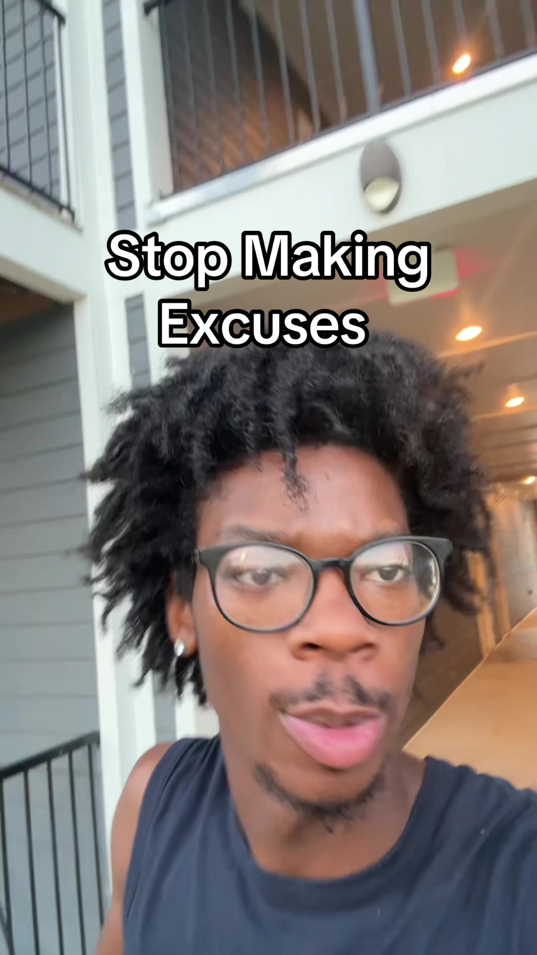 @Woahtherefry