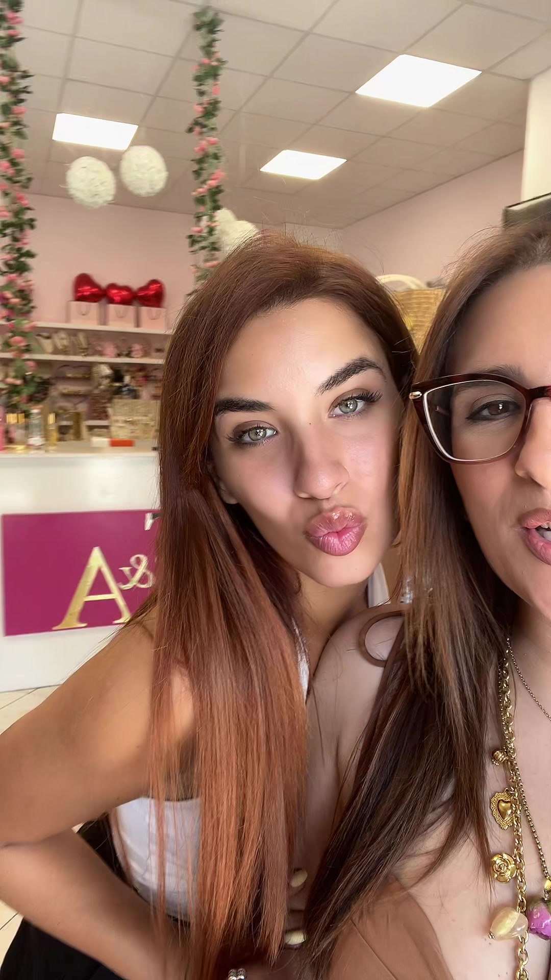 @Amuri❤️Angelacamonita09