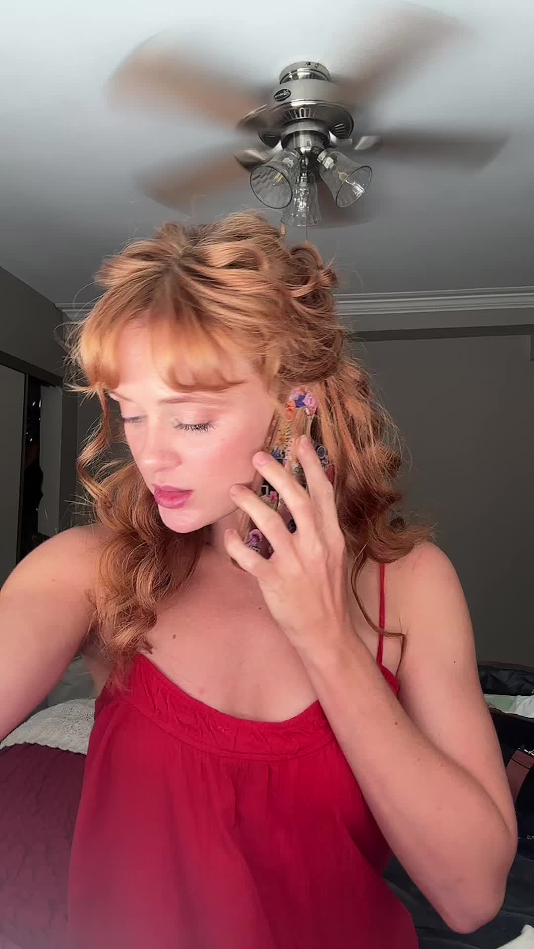@hannahhueston