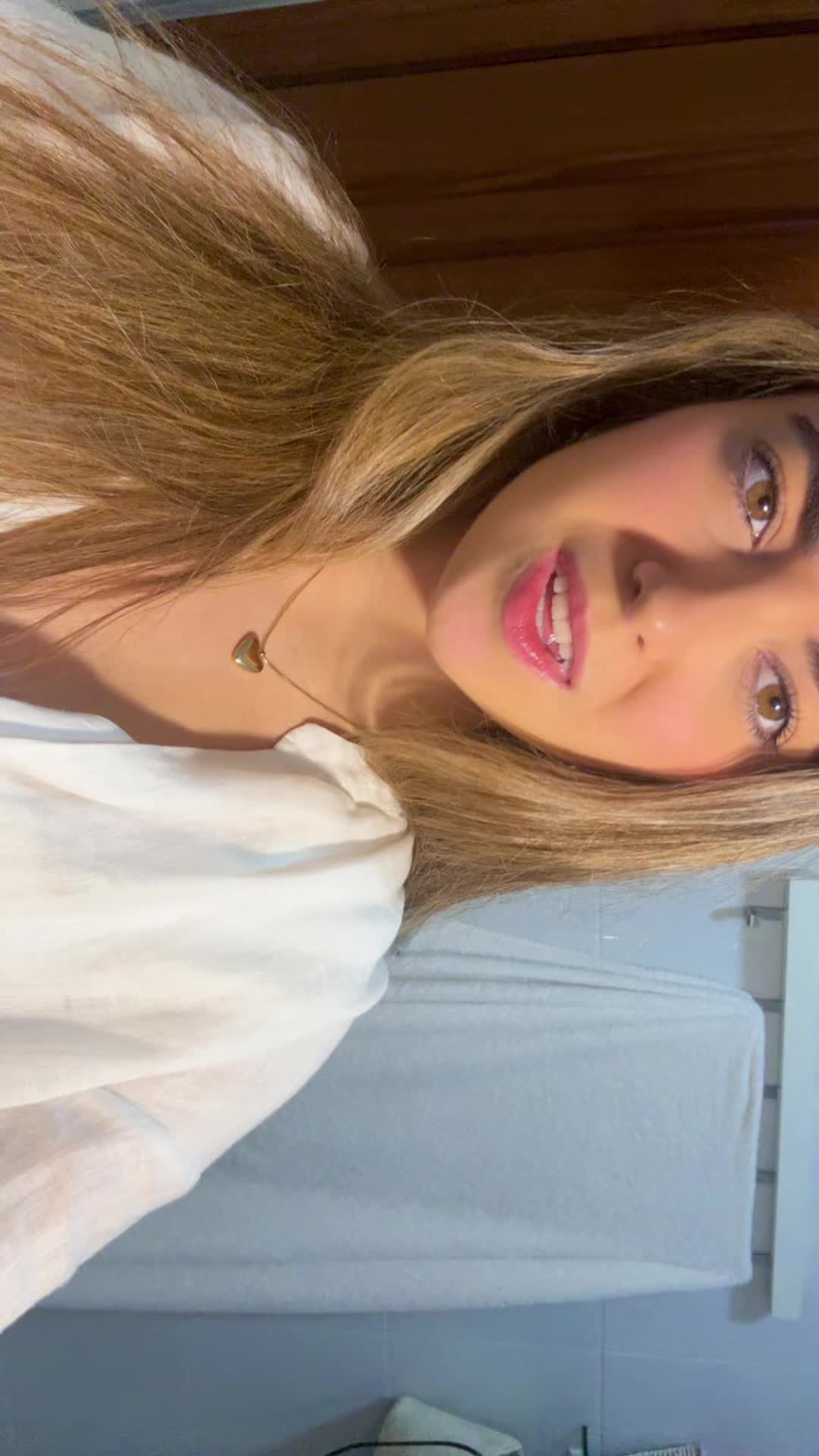 @candelaperezv_