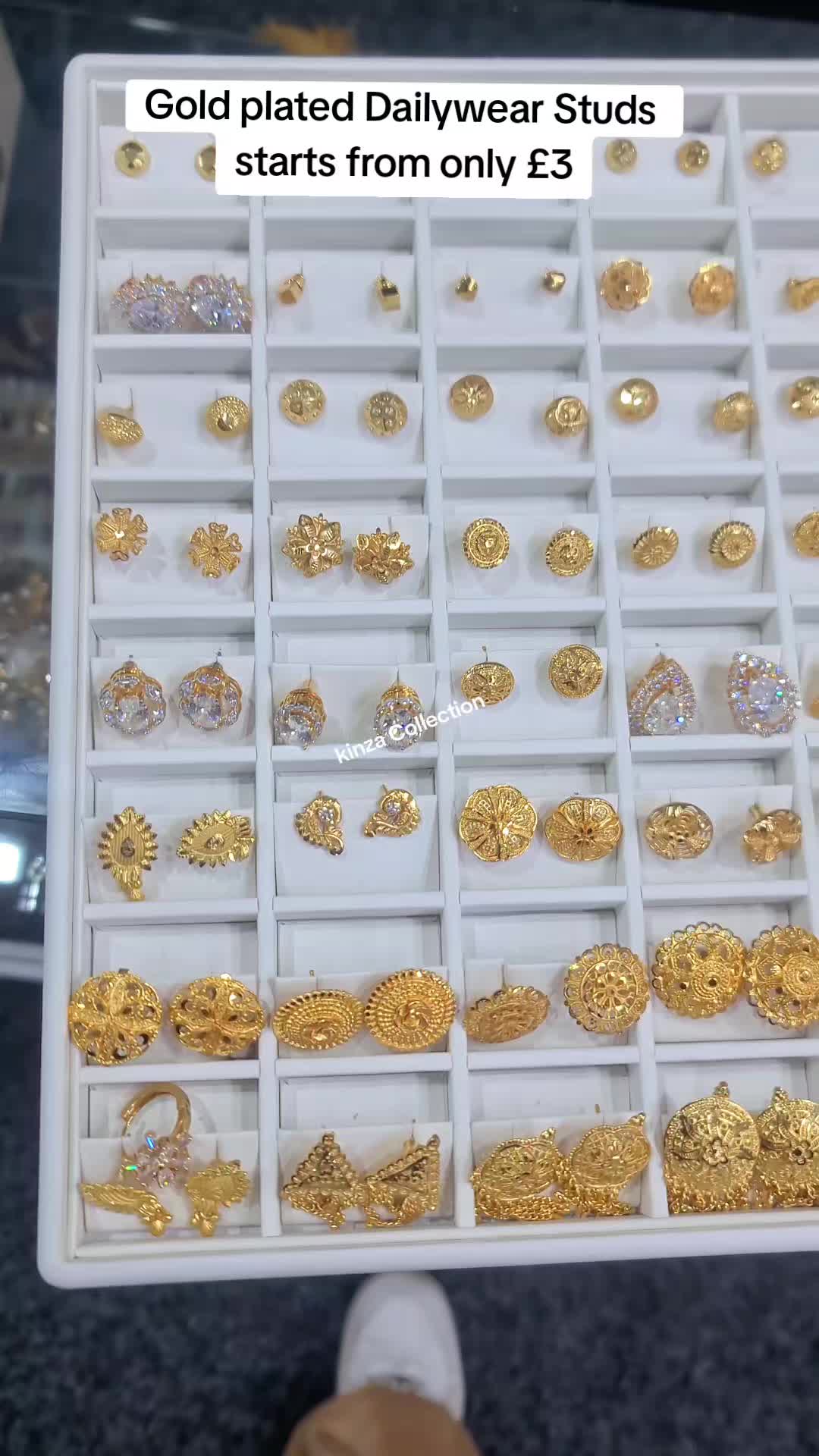 @Kinza Collection