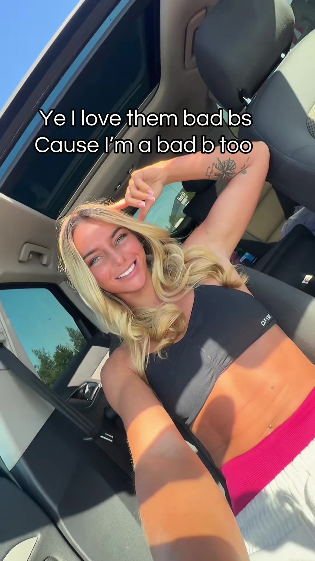 @chloehollyboyle