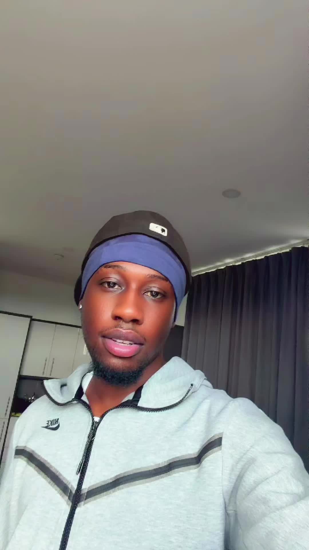 @J.vonsam