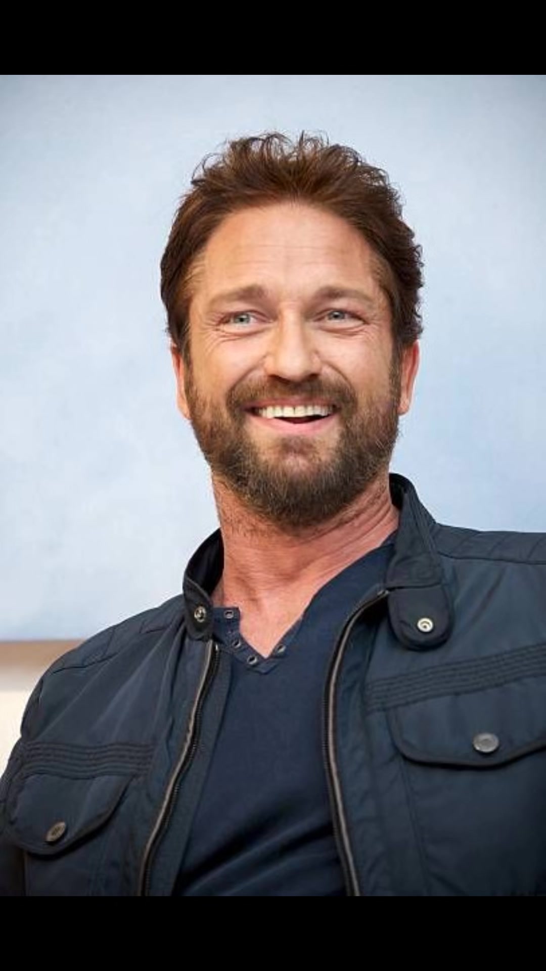 @Gerard Butler for real