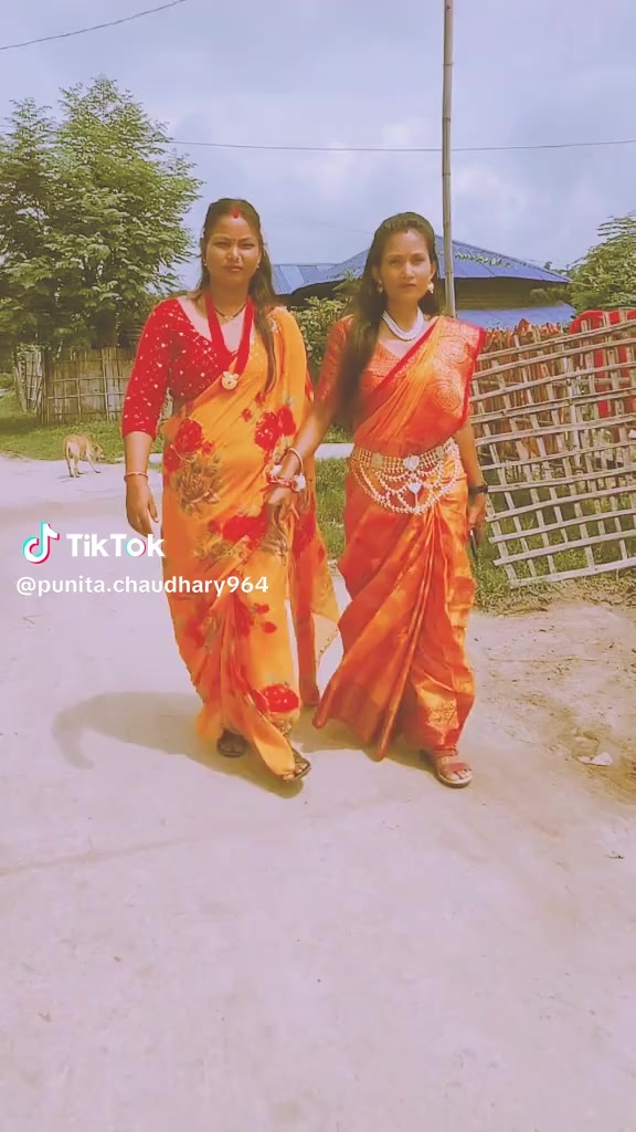 @साबित्री चौधरी (खोनमा थारु )
