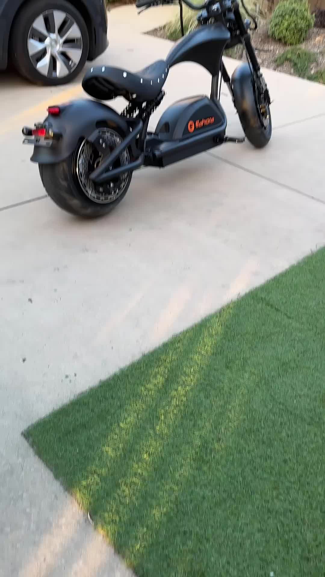 @eahorascooters