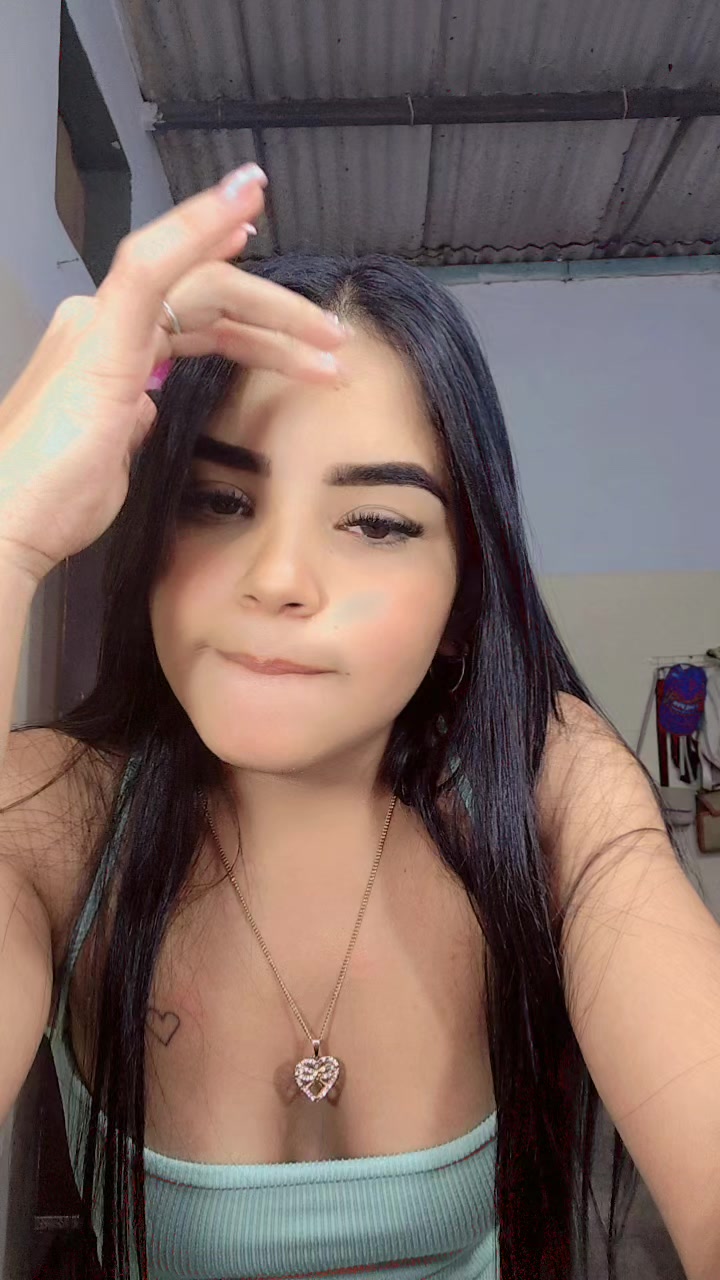 @Génesis Alexandra🩷✨️