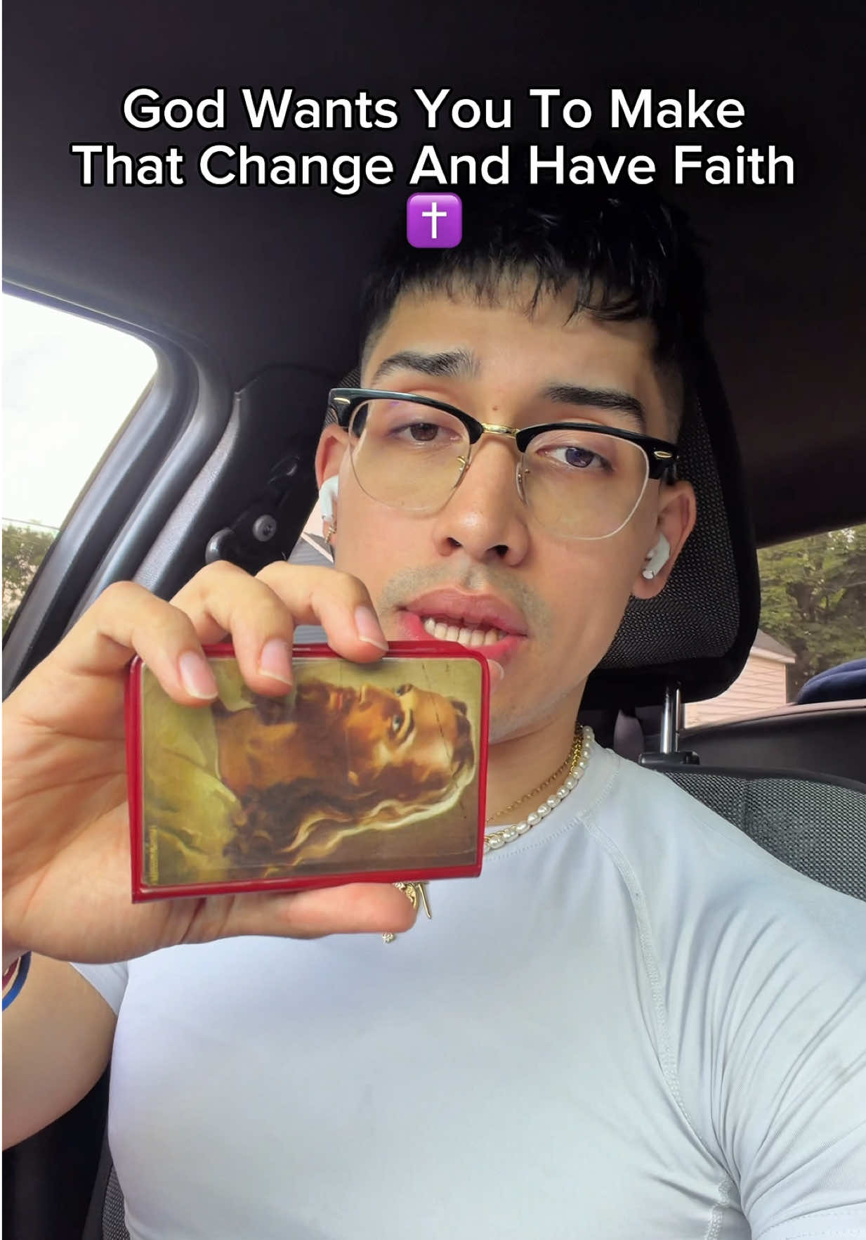 @johnnydivines