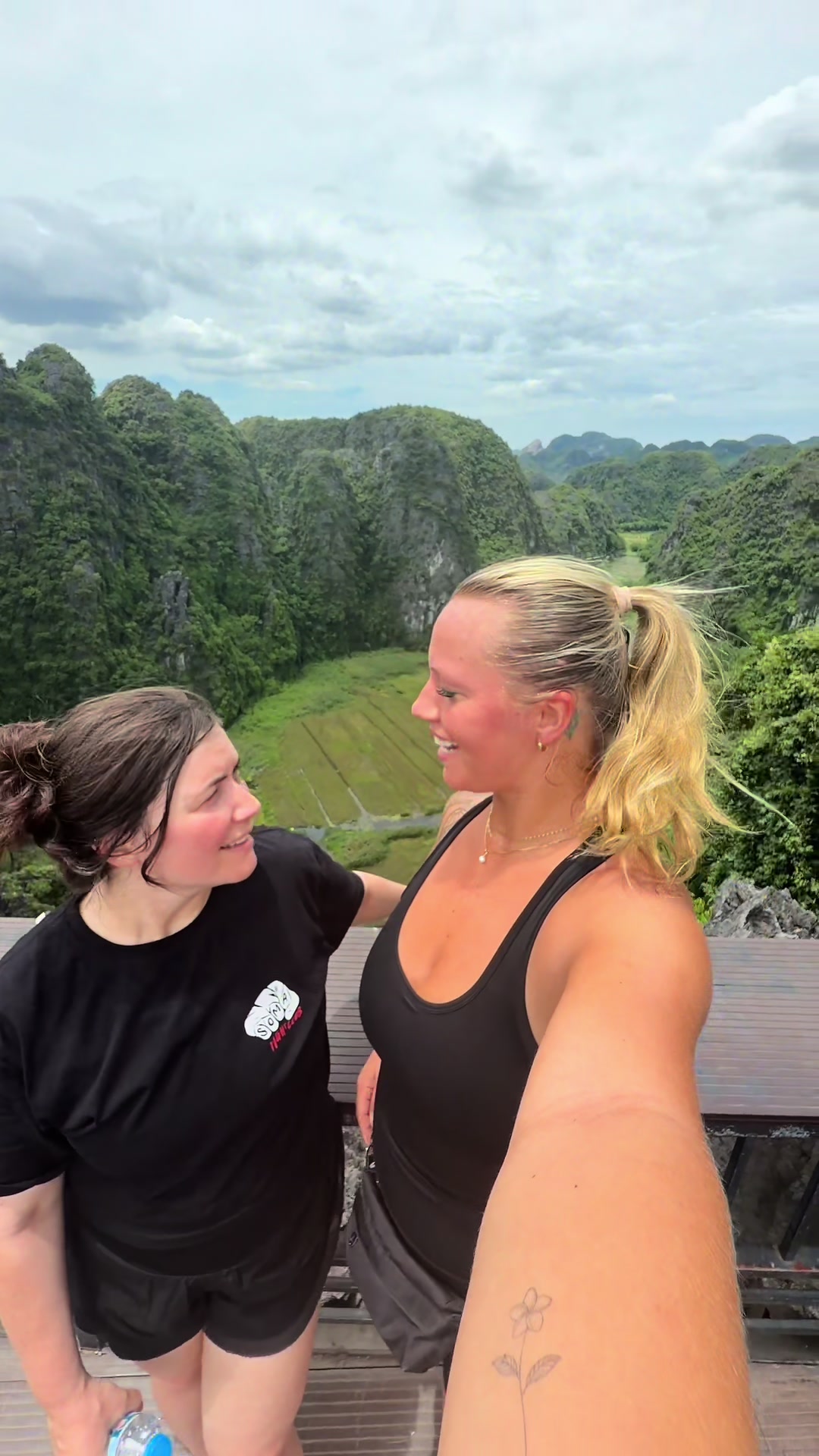 @aili.likes.adventure