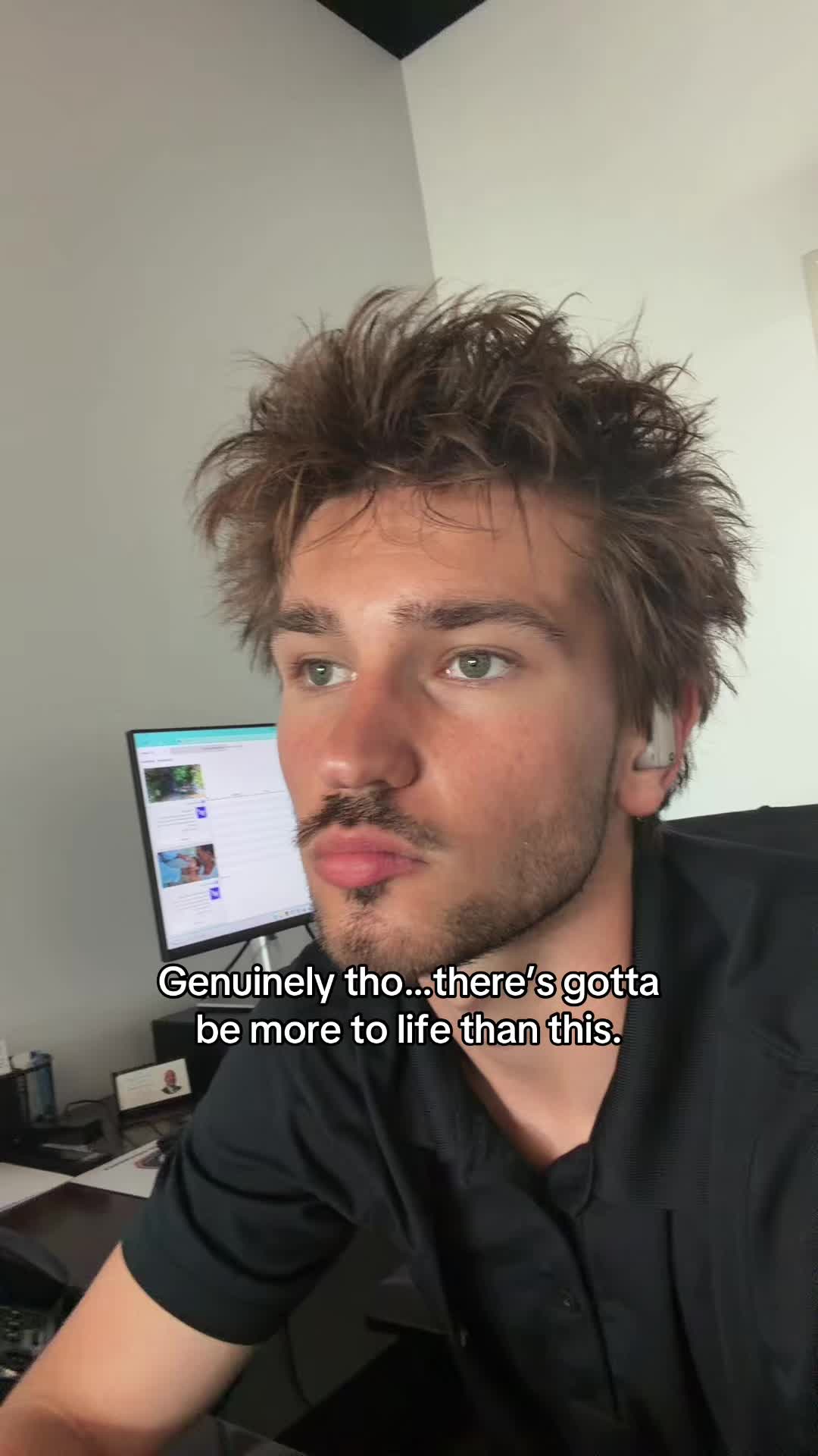 @Jβ