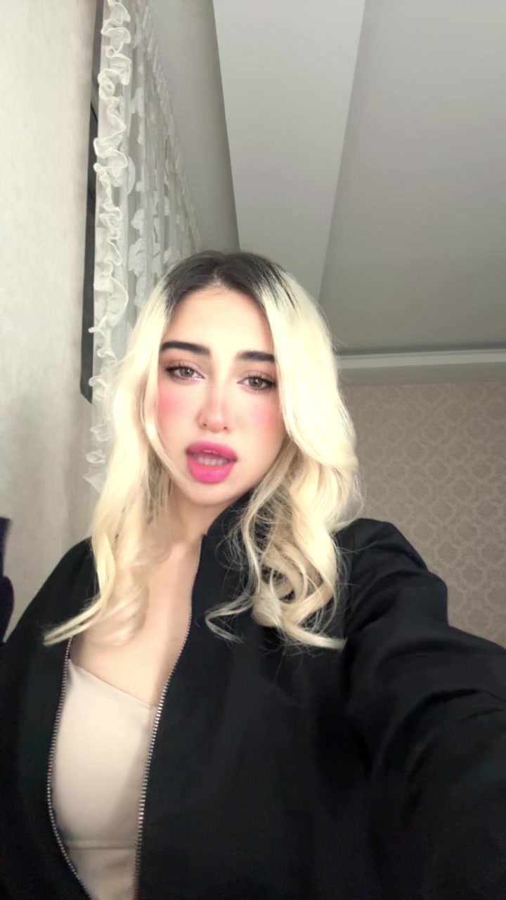 @parimahtahami