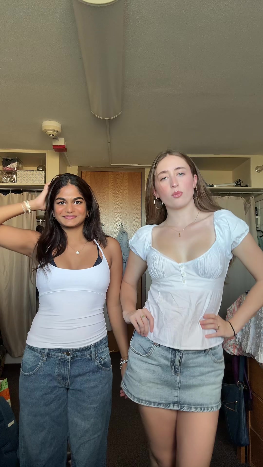 @anasha.st