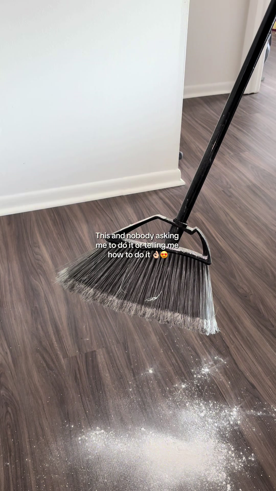 @Squeaky Clean ASMR