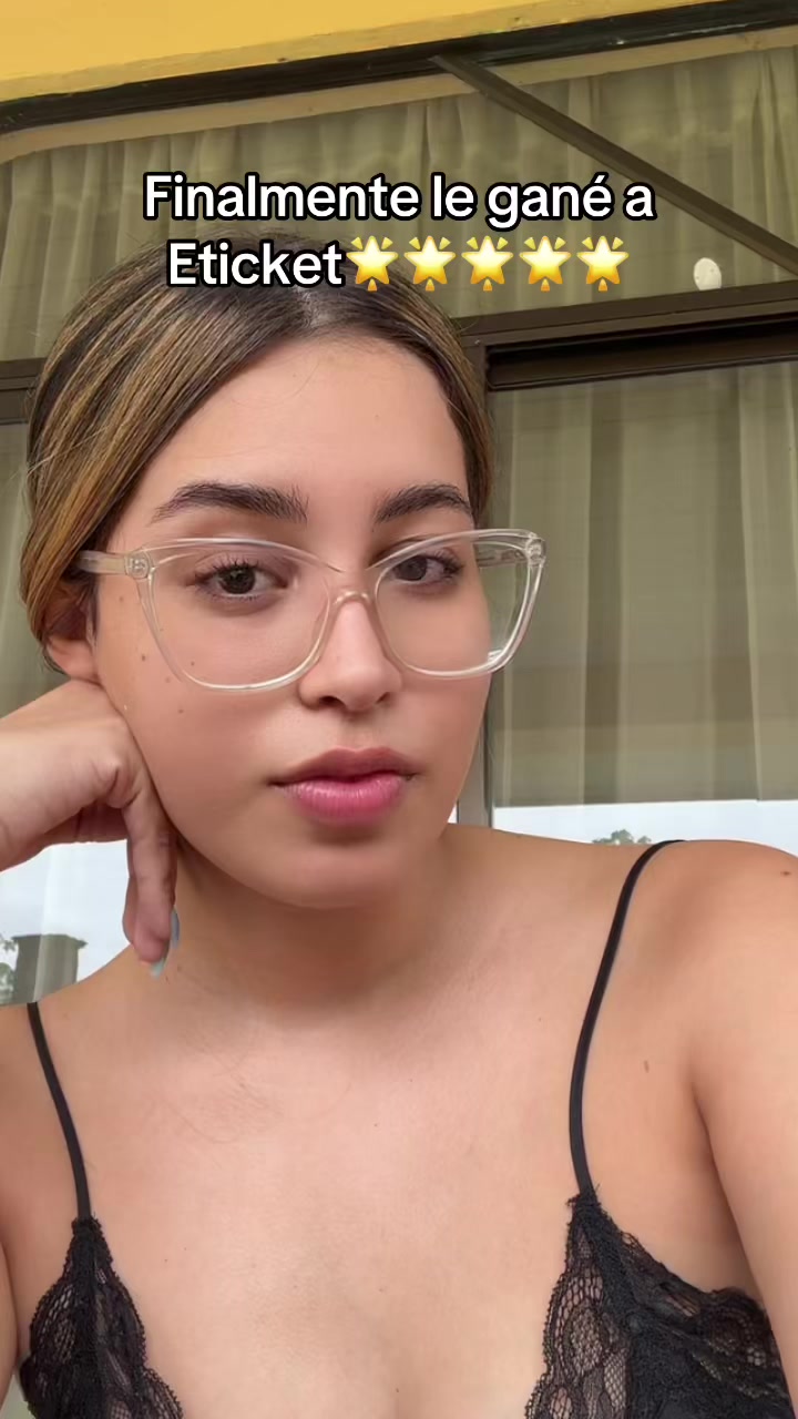 @nazareth.villalobos