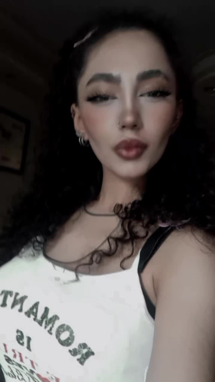 @romi__fer