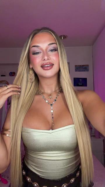 @itssalexandraa22
