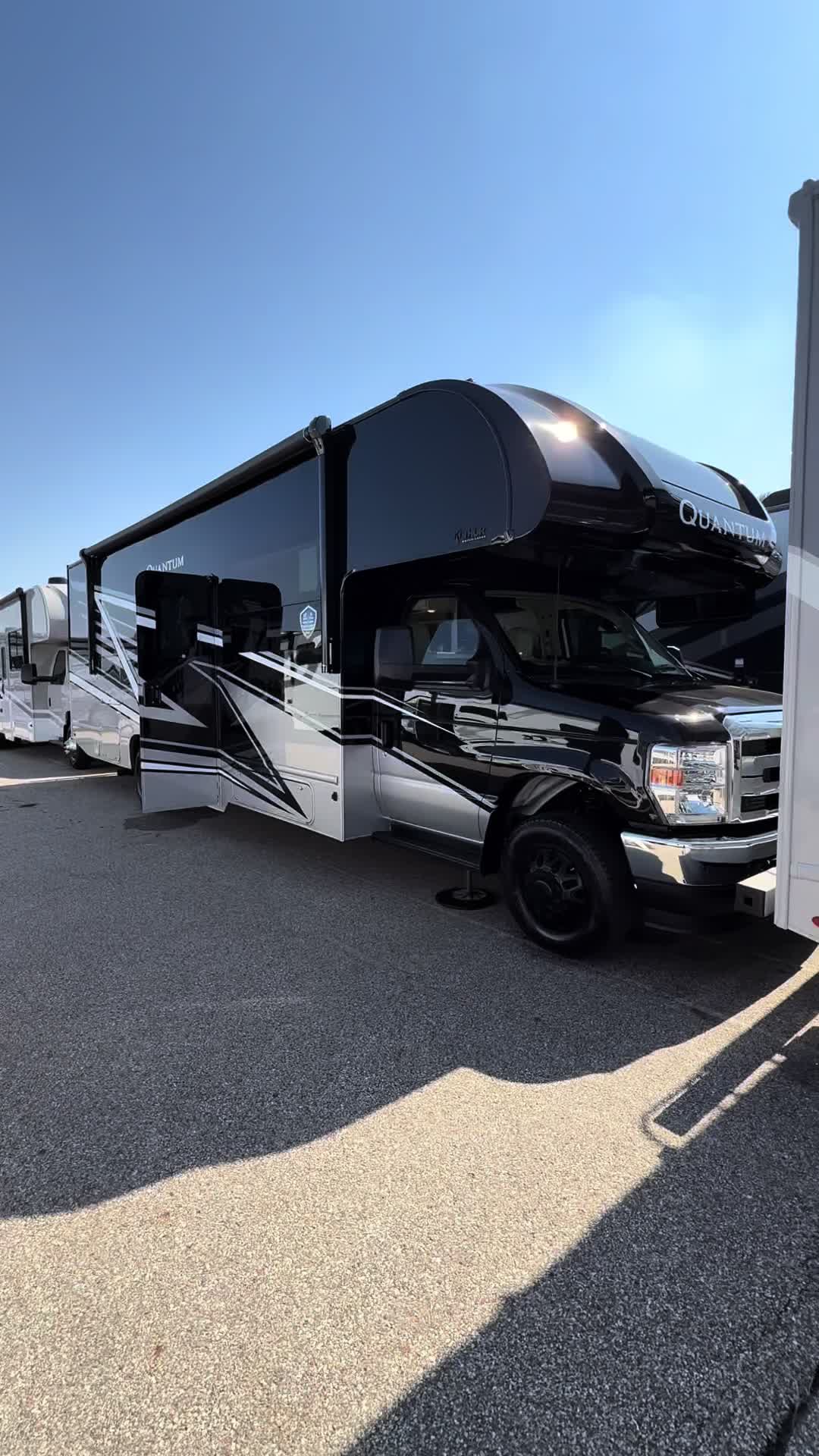 @Thor Motor Coach