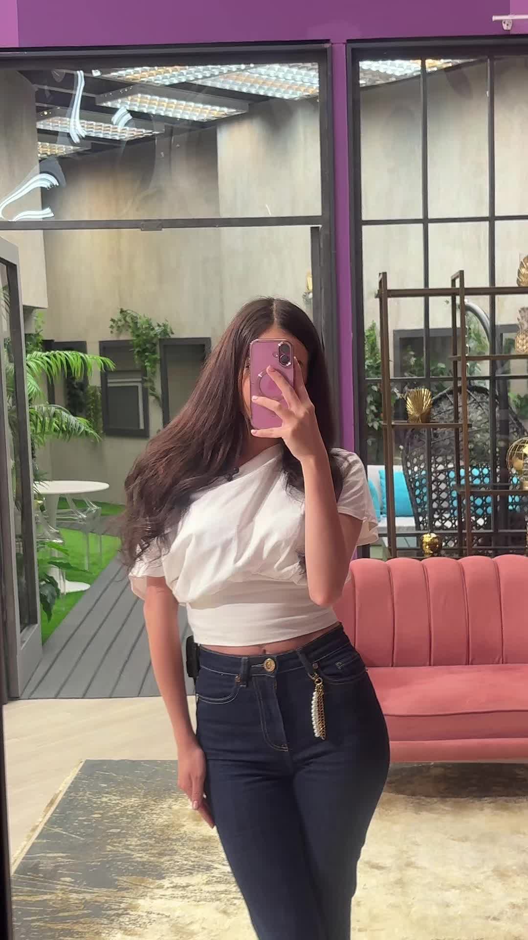 @Andreea Gearbă☀️
