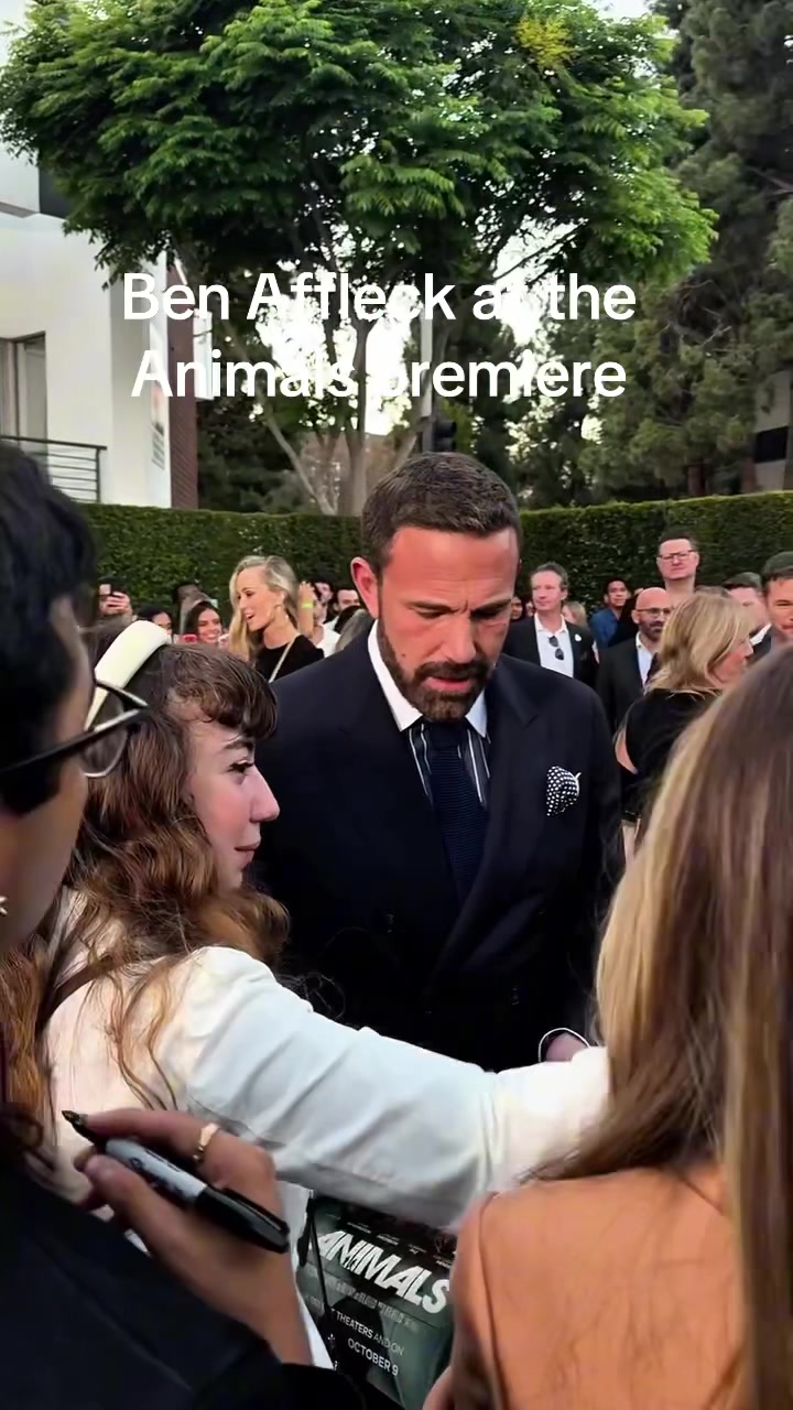 @JxstWave