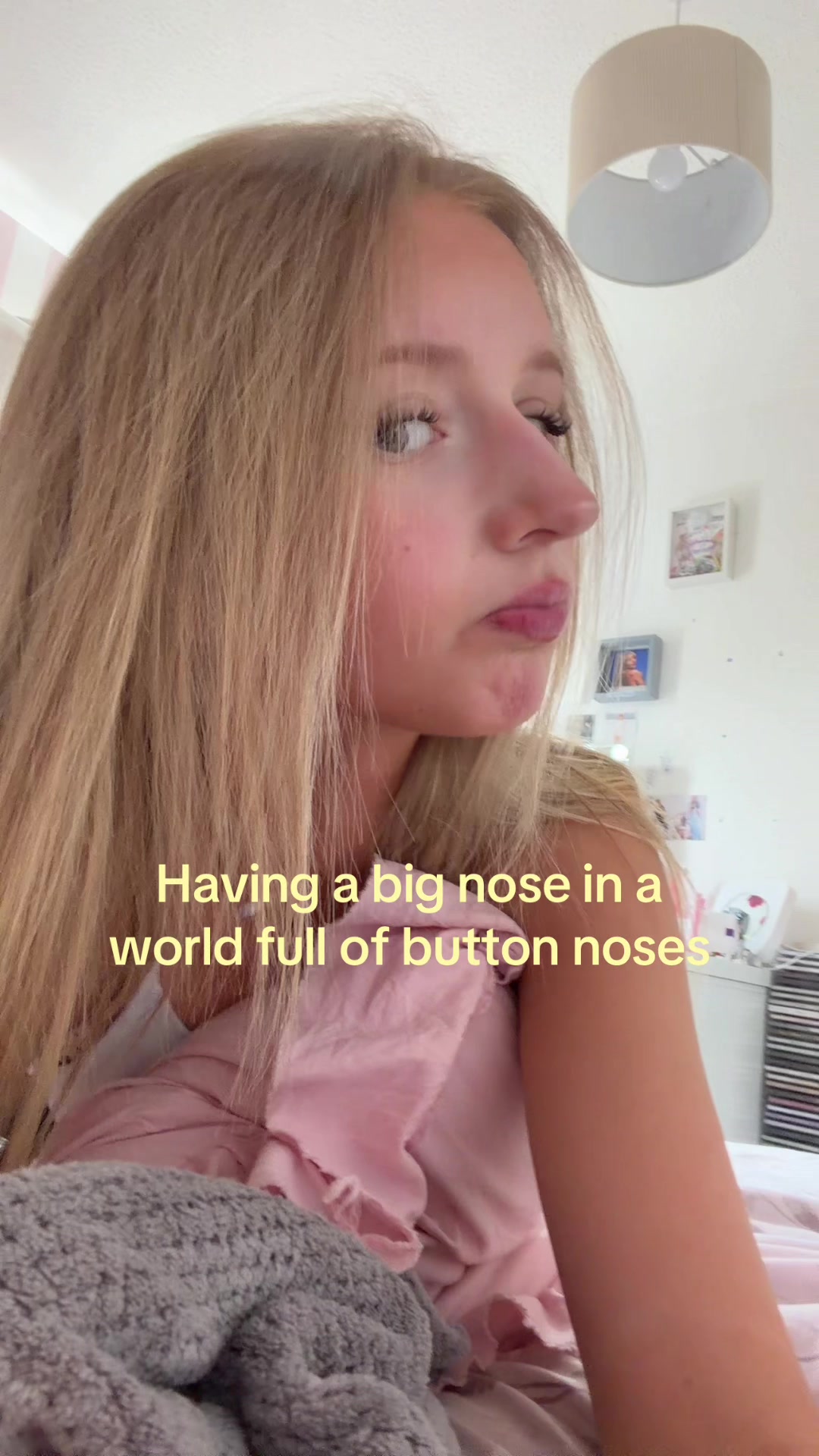 @𝓁𝒶𝓊𝓇𝒶🪽🧁