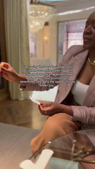 @Elite Dating Coach Monica
