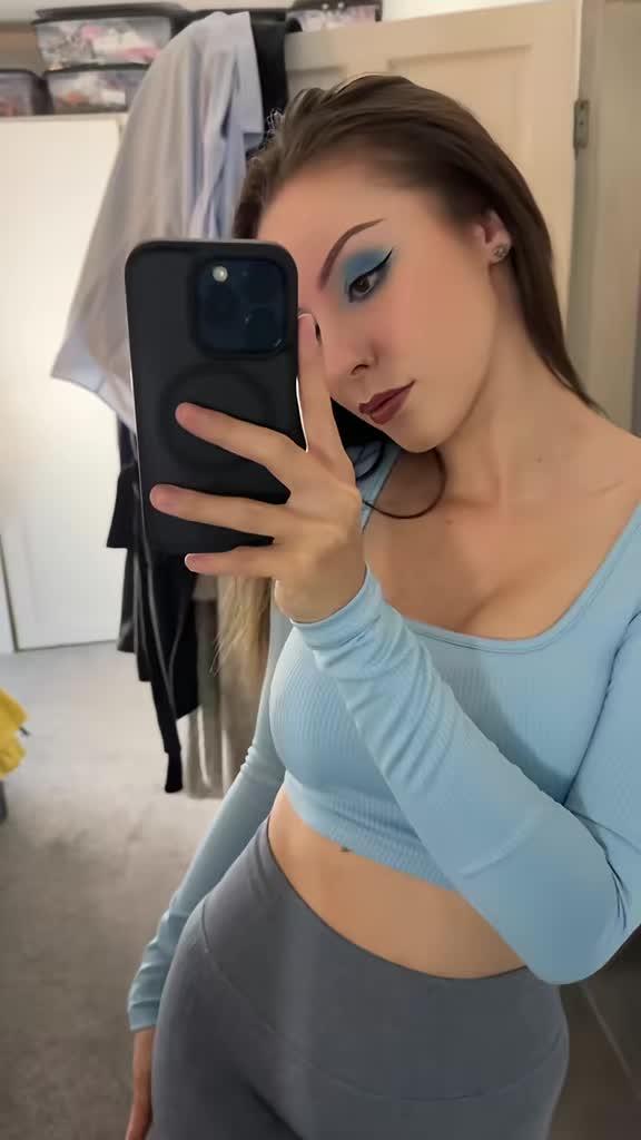 @ThatgirlH