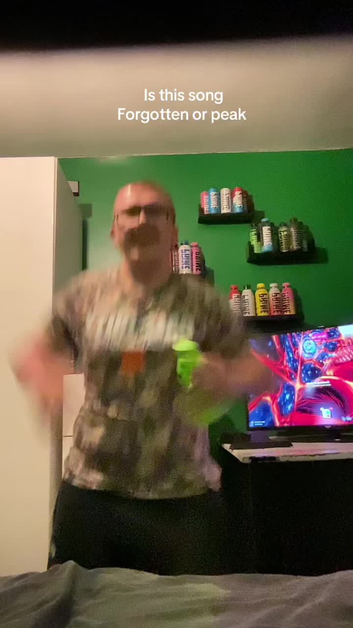 @Max