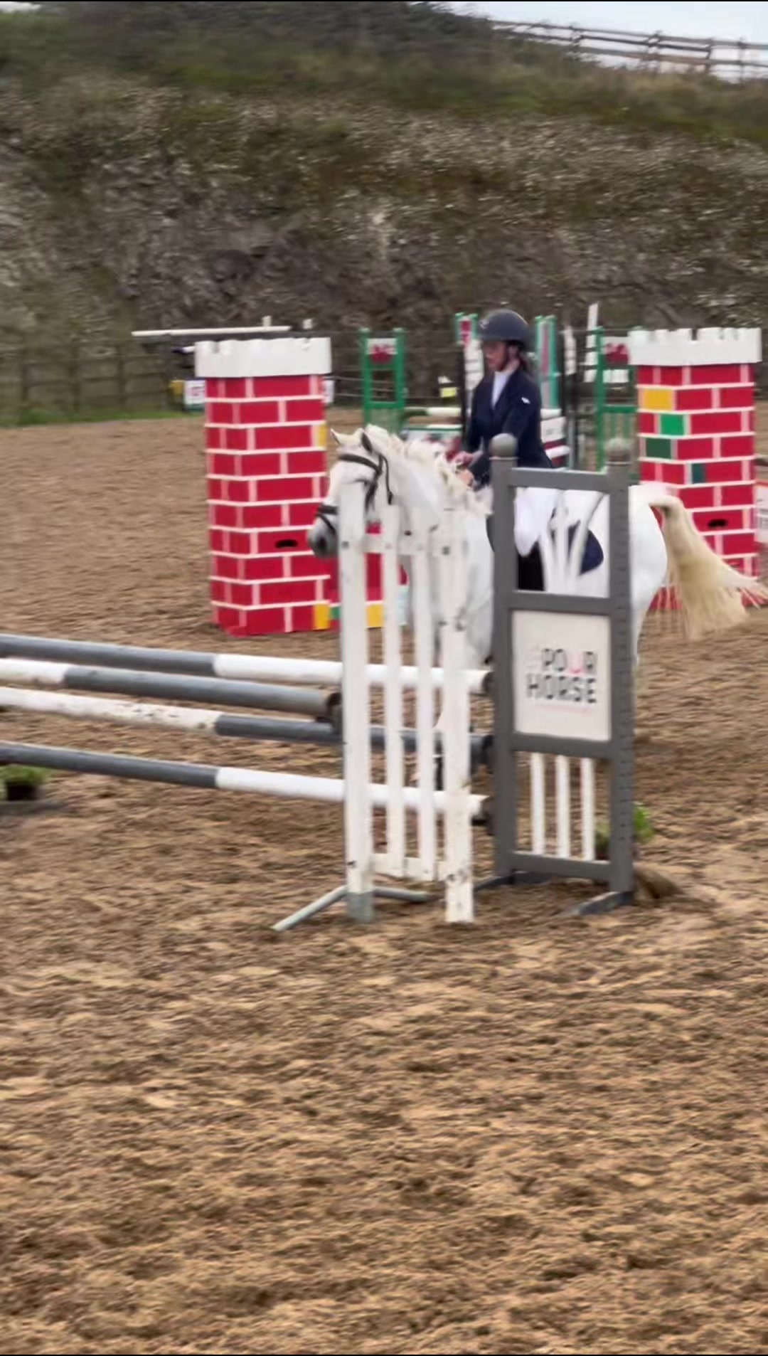 @amelia_showjumping2