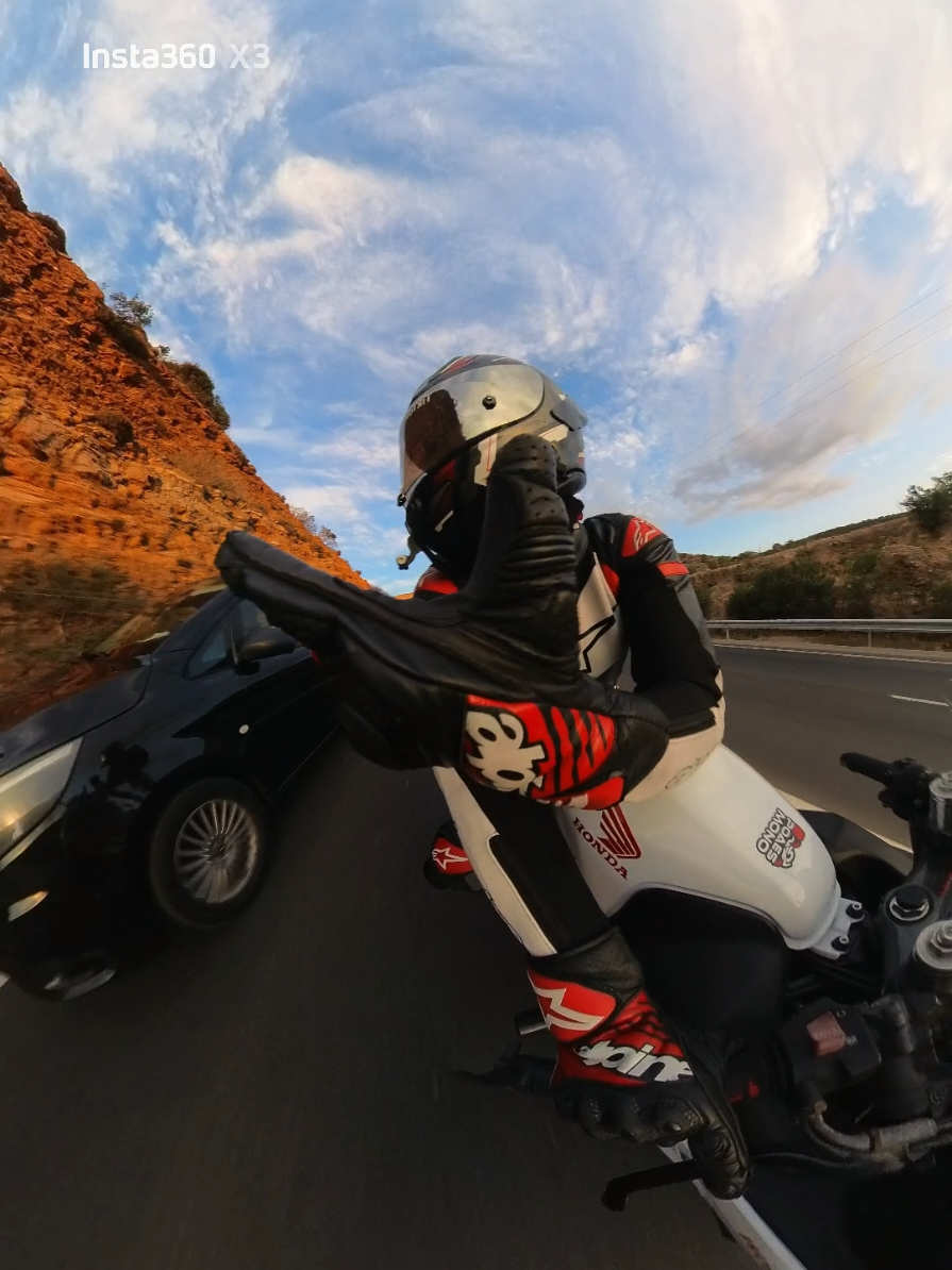@happy2wheels🏍️