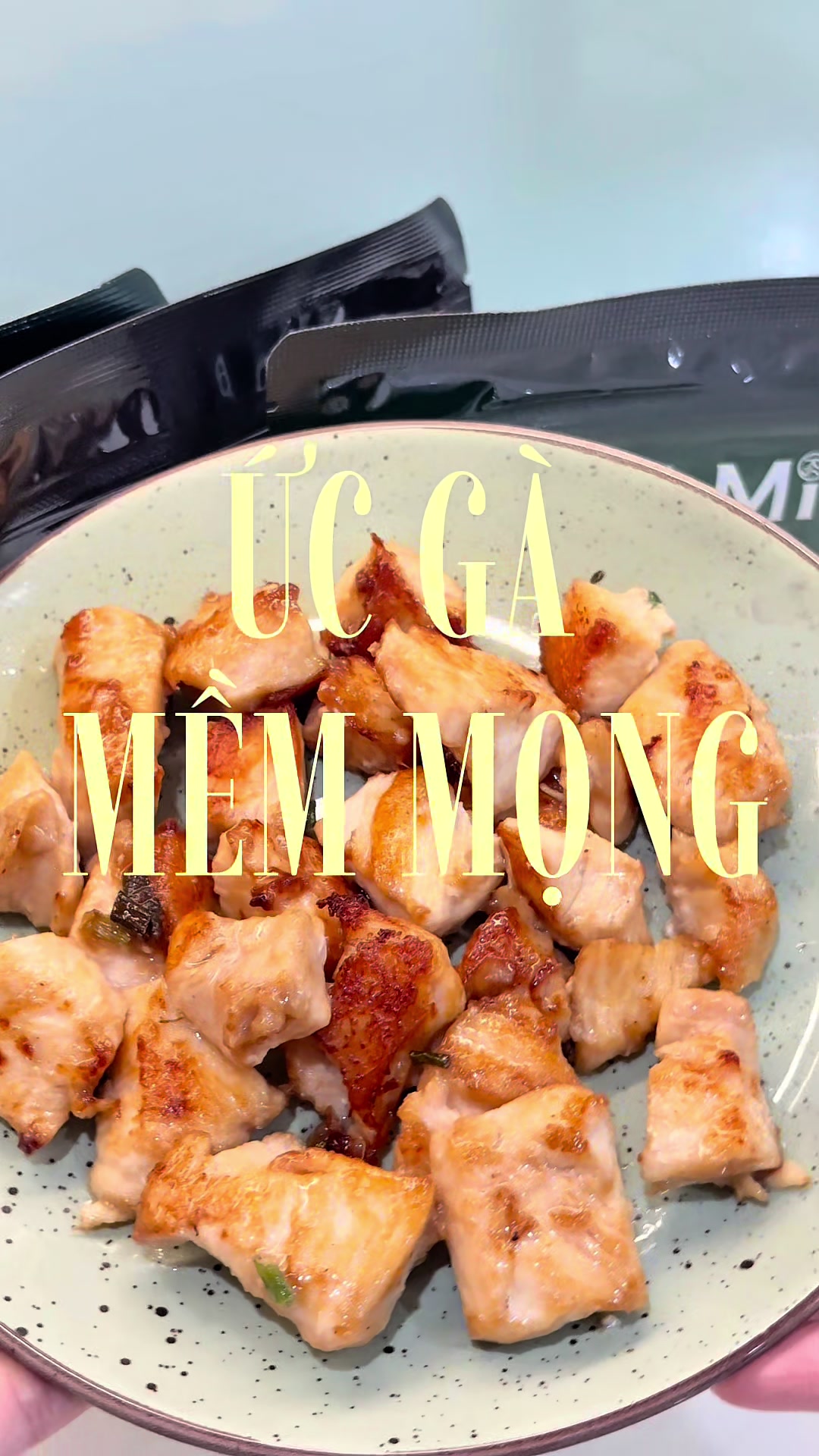 @Mẹ Lucie chăm nh&agrave;