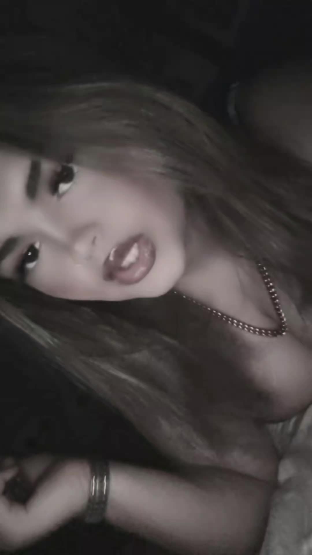 @💗