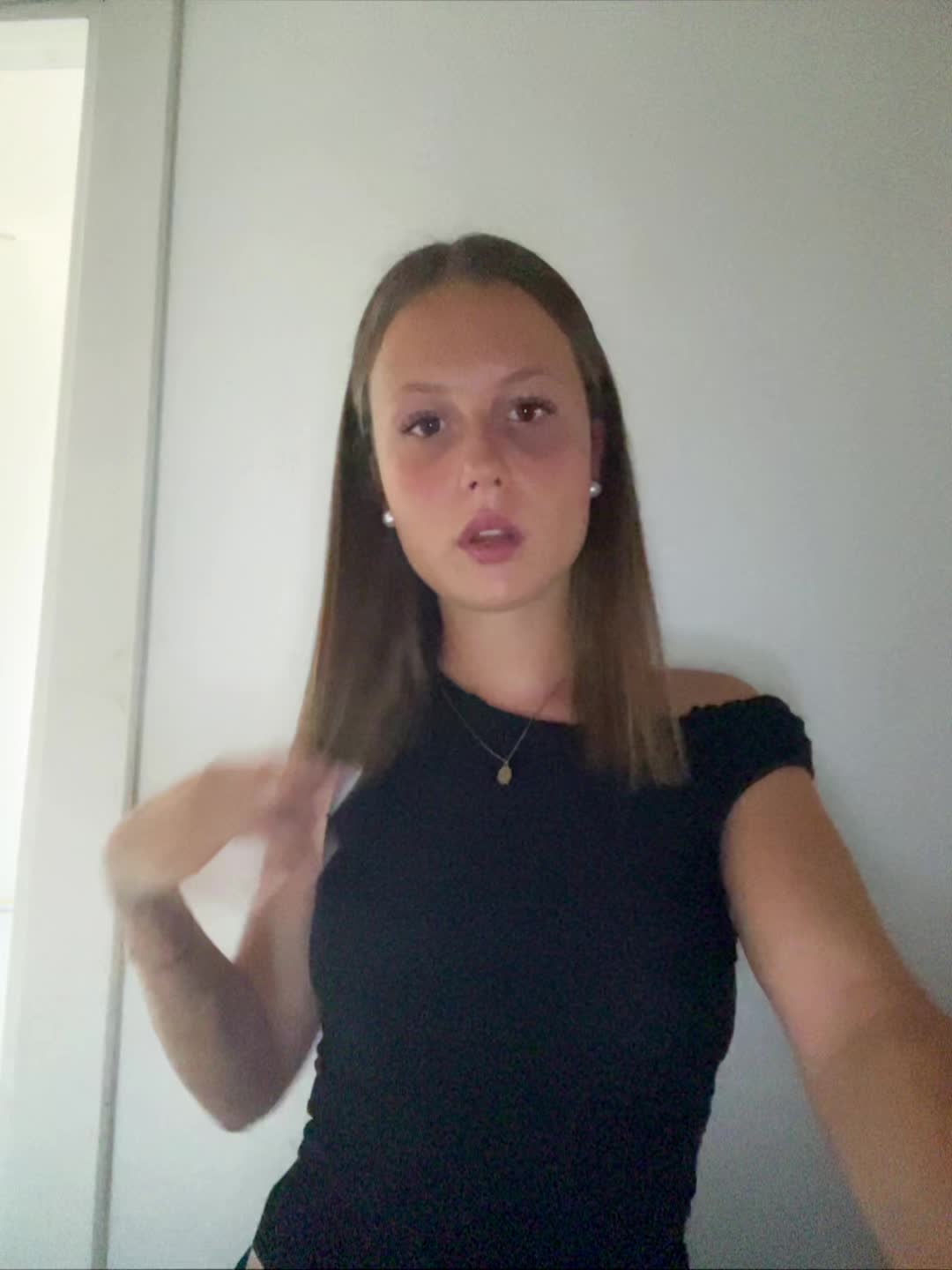 @_.lauuraa.00_