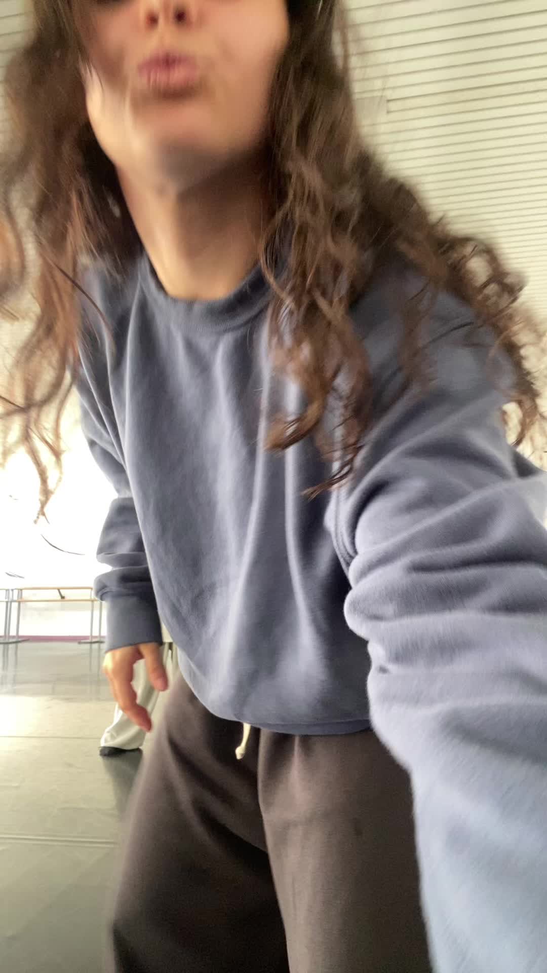 @caro_kovacs