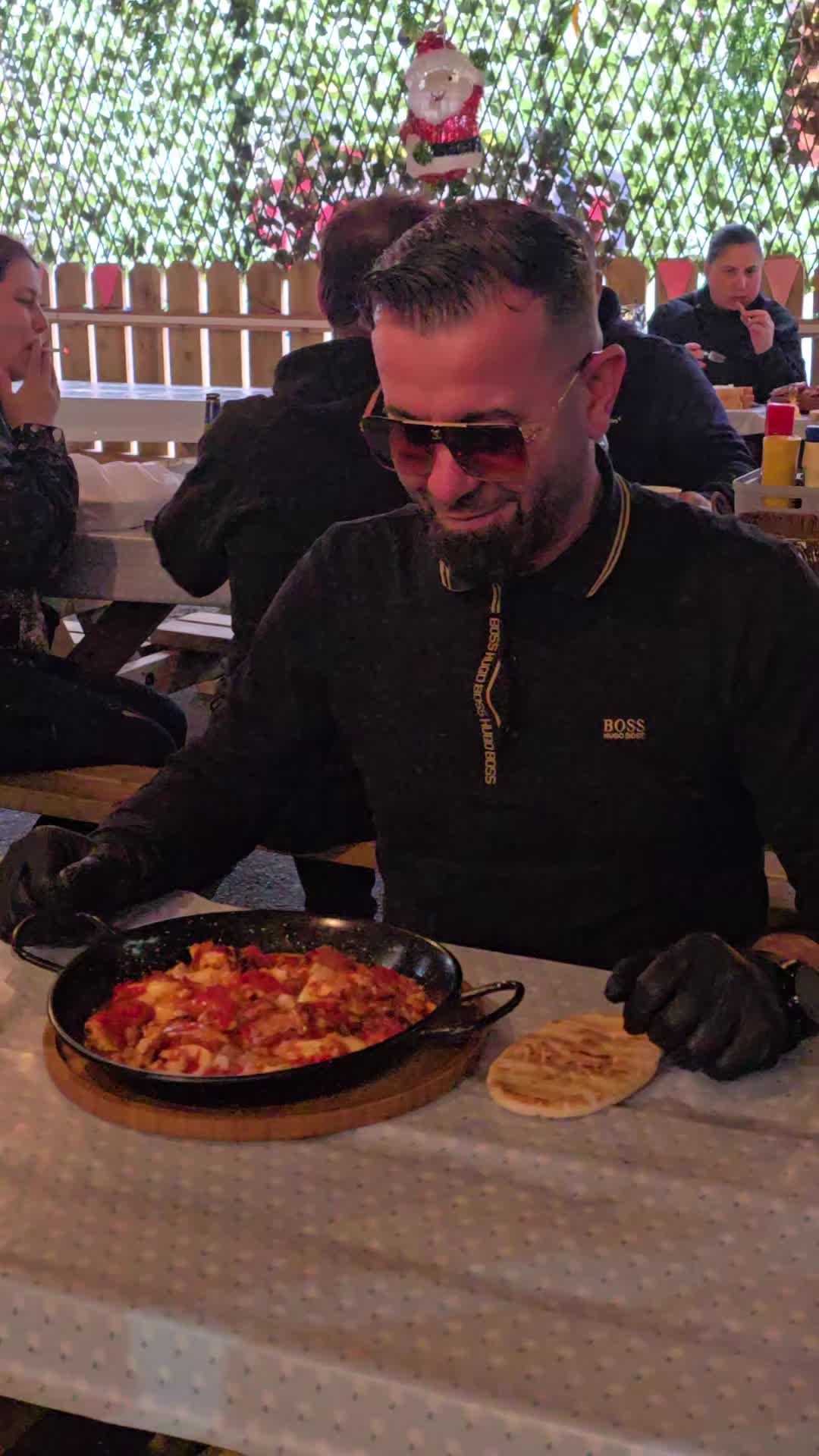 @La Sandy (Ca noi la nimeni)