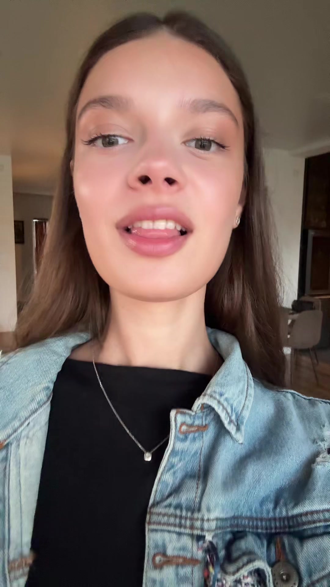 @emozx