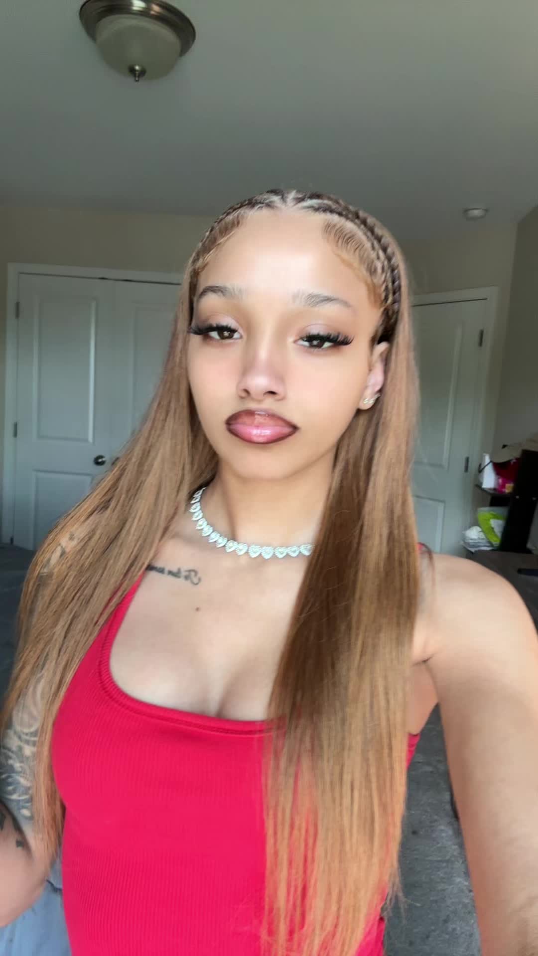 @Jas🫠