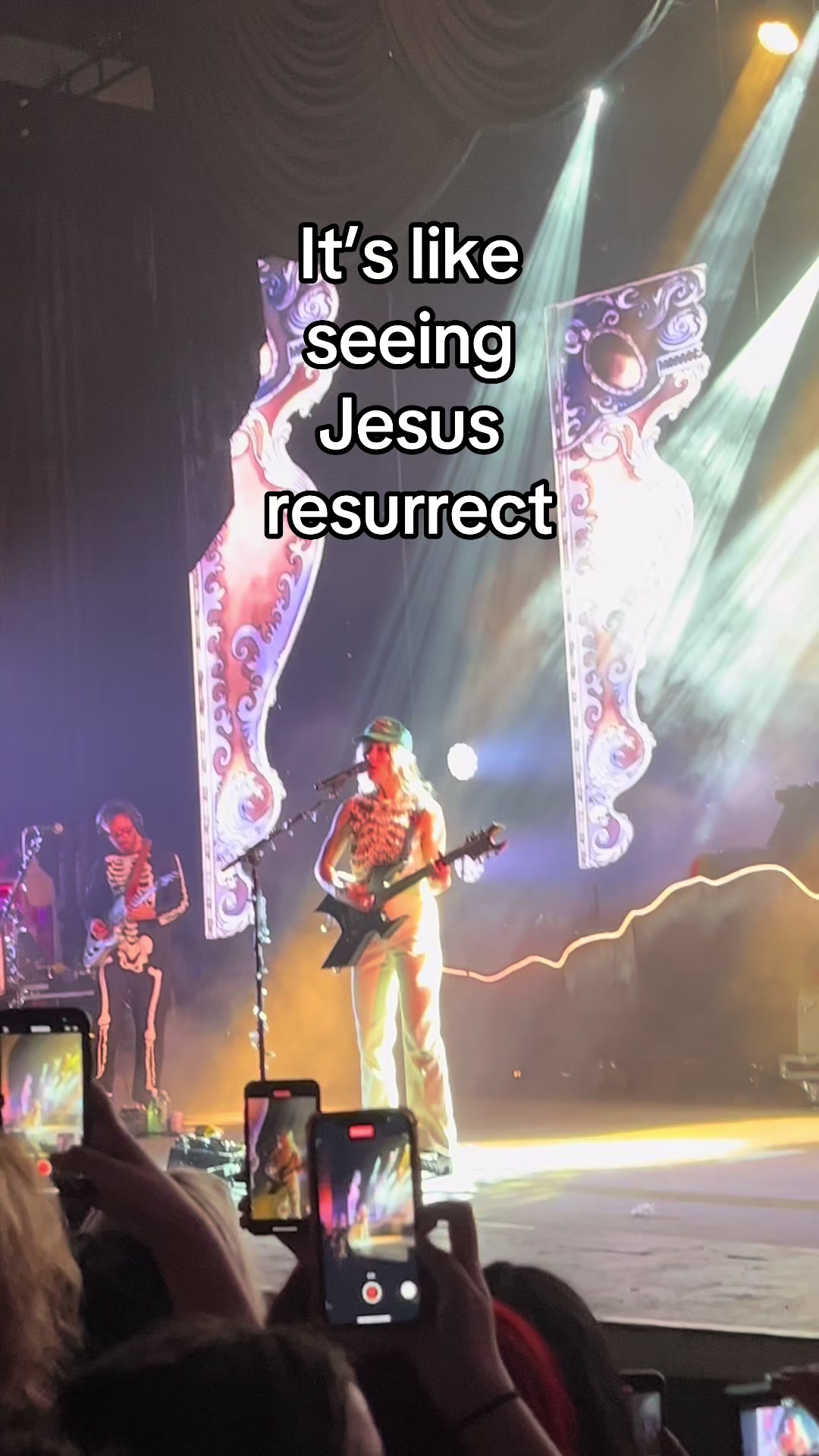 @Lara