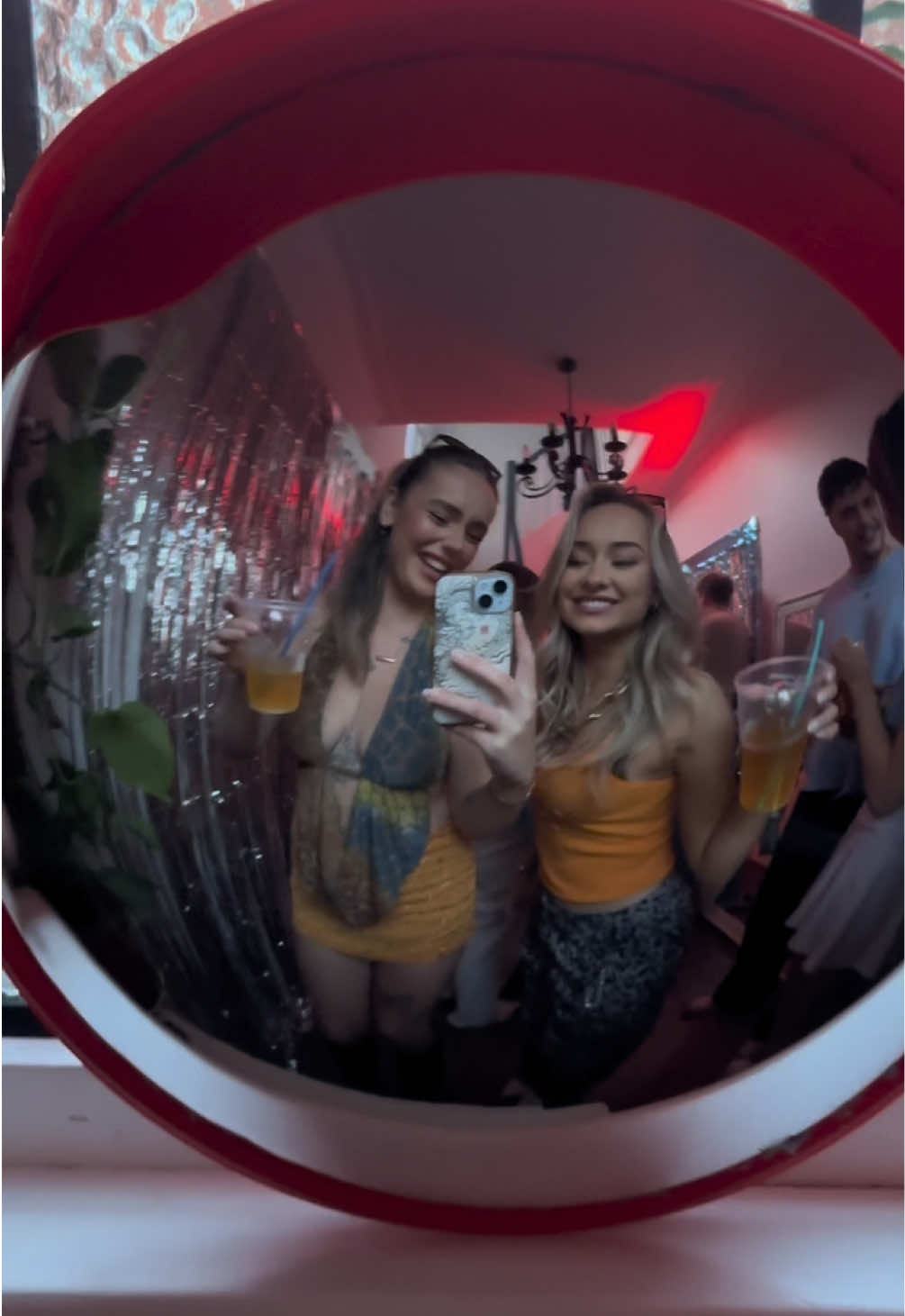 @Leah Violet