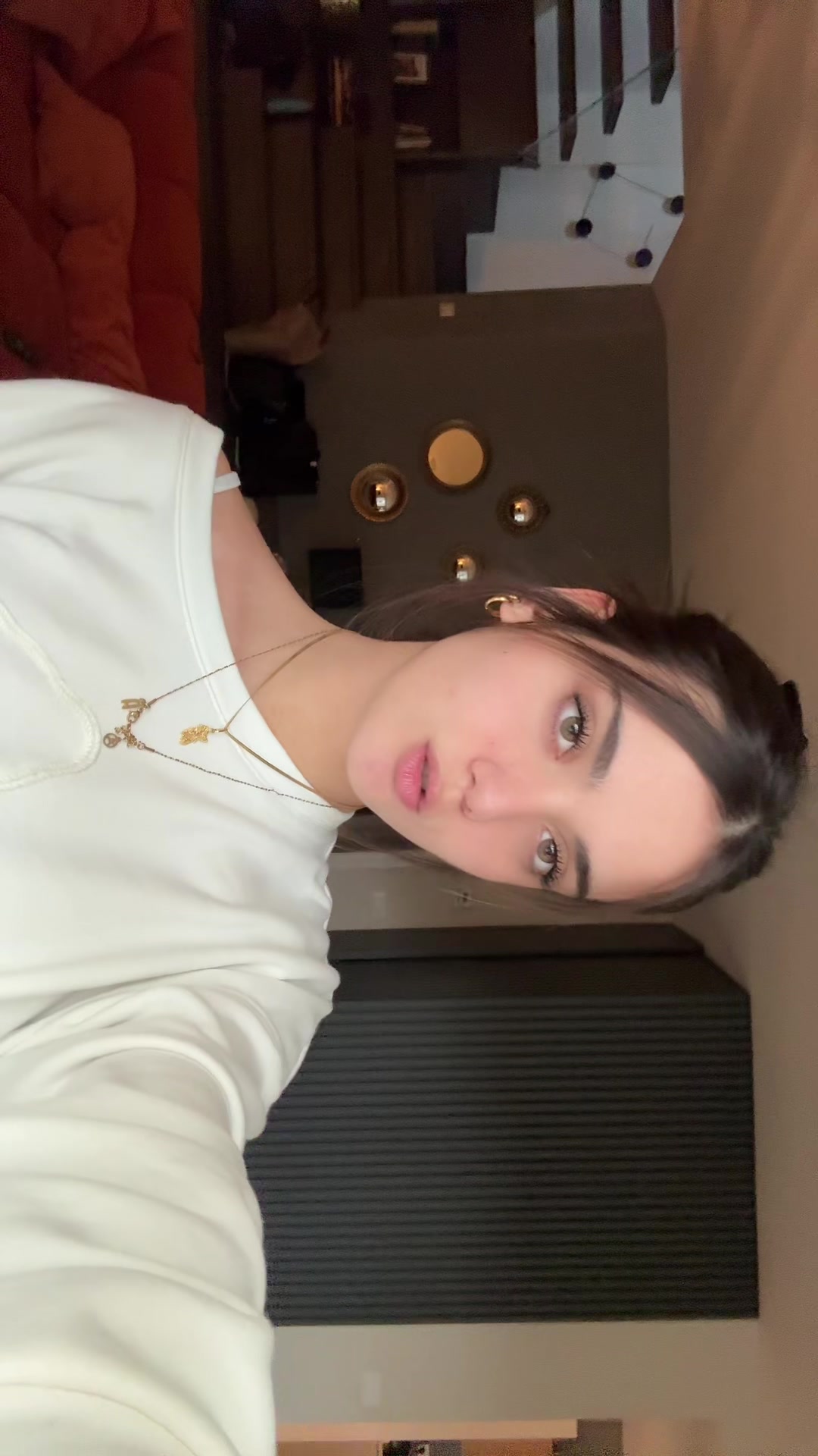 @𝑎𝑚𝑦🌚
