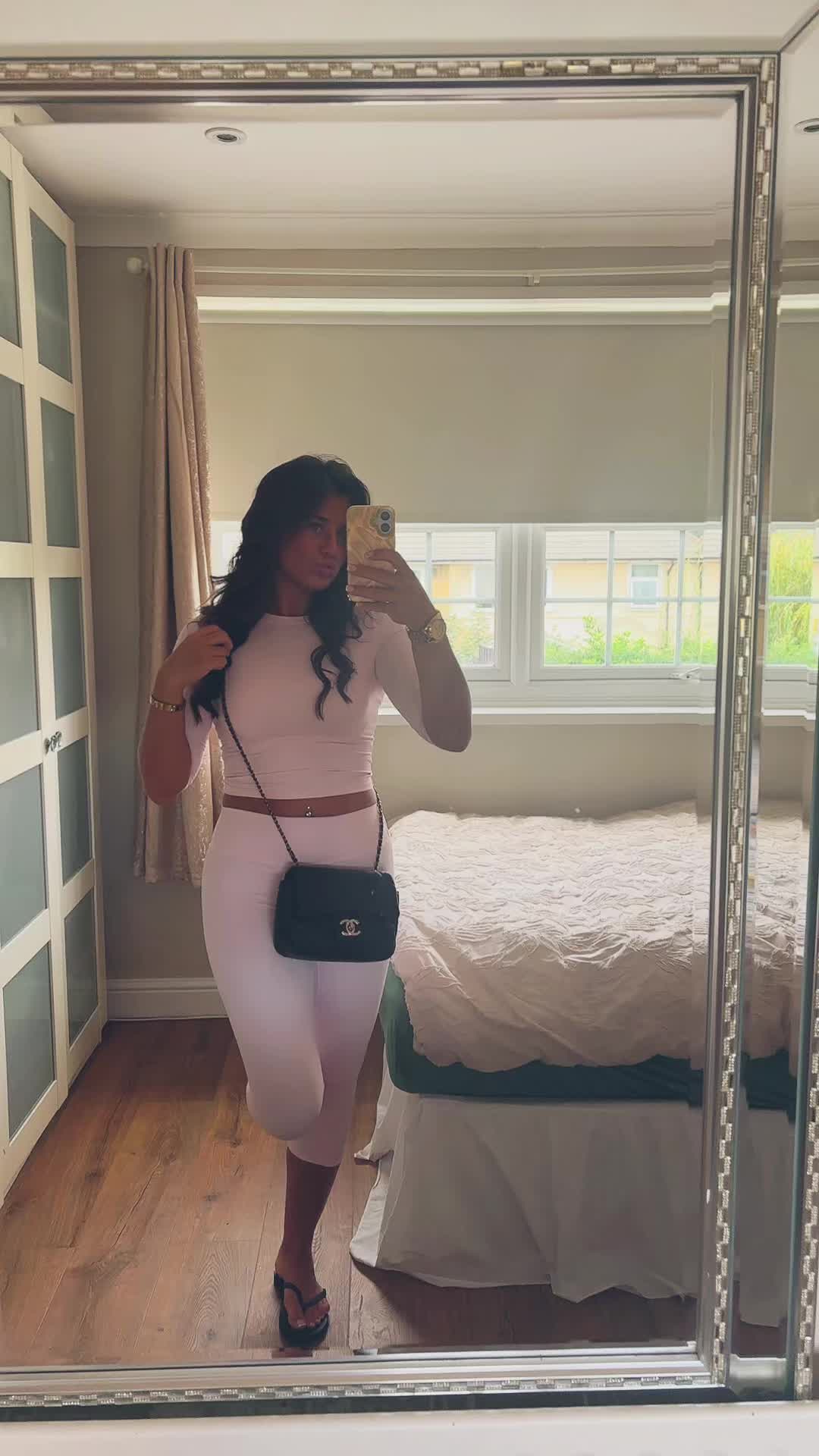 @Demi-Leigh 👄