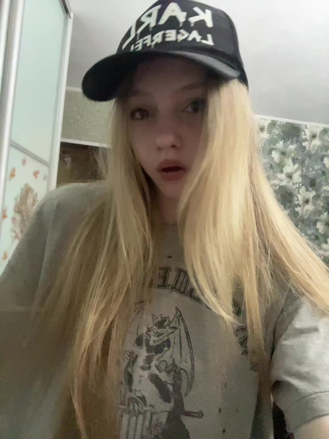 @Малика ееее