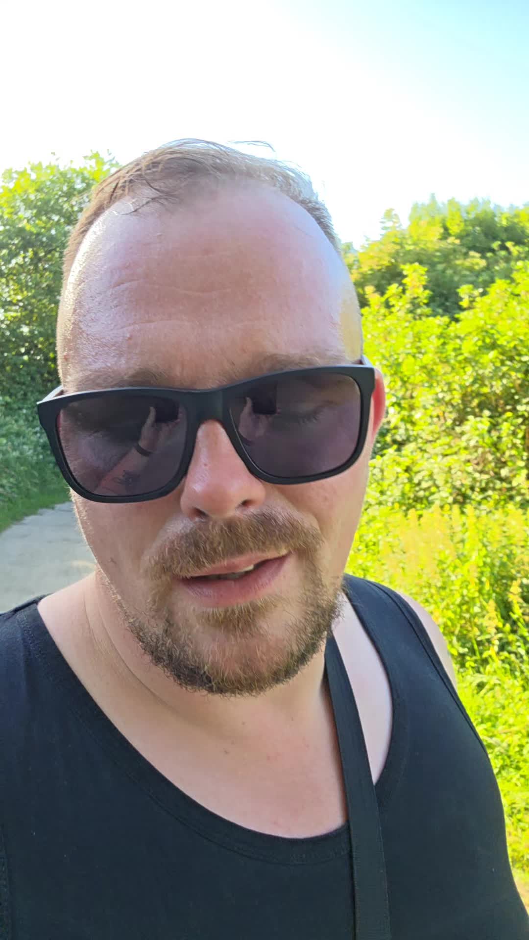 @Dr_Foerster👮🏻&zwj;♂️🐝🍯