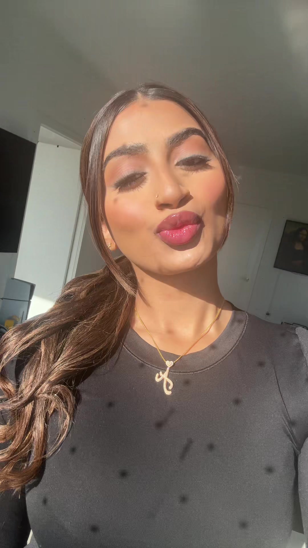 @aksh