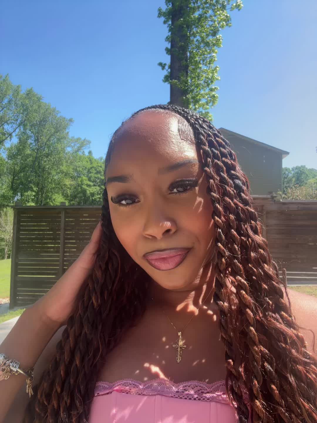 @keepyoureyesoffofme