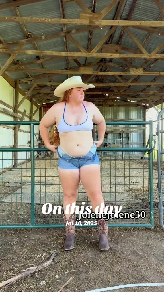 @Hay Bale Honey