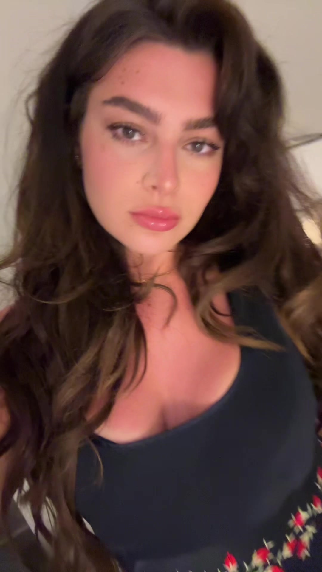 @maria ╰(*´︶`*)╯♡